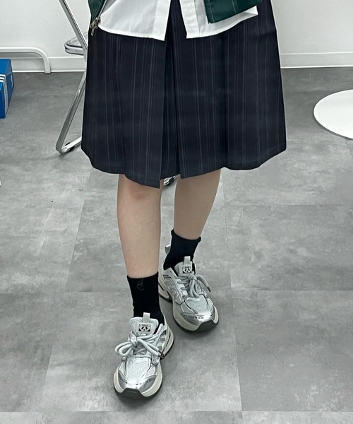 MEMECLE（メメクル）の「【 MEMECLE / メメクル 】シルバーメッシュ 厚底 カジュアルスニーカー（スニーカー・レディース・レッド/シルバー・L/M/S）」の8枚目の写真