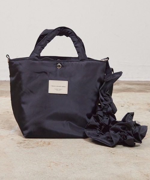 SPRUCE（スプルース）の「EM:　SPRUCE 2WAY A5 ギャザー 超軽量　ラホール2WAYトート　ショルダーバッグ（ショルダーバッグ・レディース・アイボリー/ブラック/ベージュ/ブルー・FREE）」の3枚目の写真