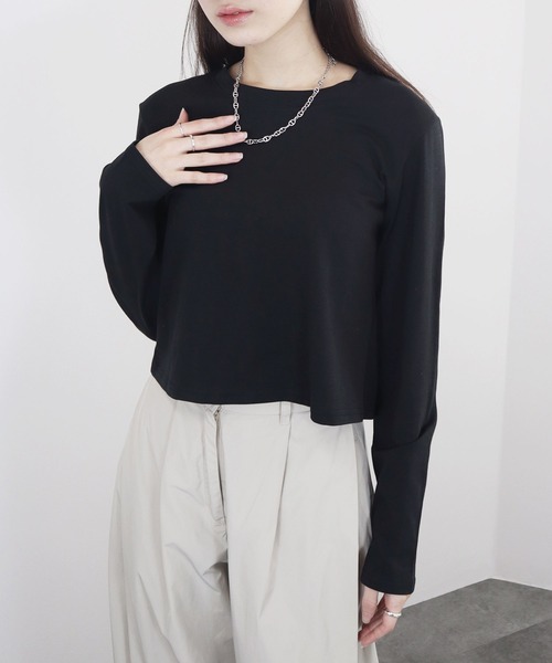 Reurie'（レウリィ）の「【ZOZO限定】バックスリットロングTシャツ／long sleeve back slit top 長袖 クルーネック カットオフ シンプル ベーシック カジュアル（Tシャツ/カットソー・レディース・ホワイト/ブラック・FREE）」の19枚目の写真