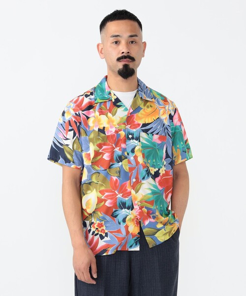 BEAMS PLUS(ビームスプラス)の「トロピカル プリント オープンカラー シャツ(シャツ/ブラウス・メンズ・イエロー/ネイビー・XL/M/S/L)」の5枚目の写真