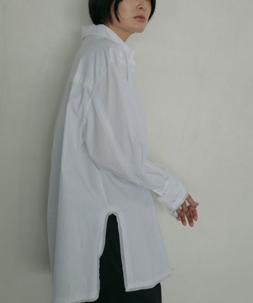 anuke（アンヌーク）の「anuke　Cotton Oversize Shirts コットンオーバーサイズシャツ/62510415（シャツ/ブラウス・レディース・ホワイト・ONE SIZE）」の2枚目の写真