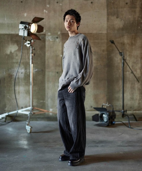 ASTRONOMY(アストロノミー)の「ユーズド加工ウォッシュドストレートデニム(デニムパンツ・メンズ・ブルー系その他/ブラック/ブルー・XL/S/M/L)」の6枚目の写真