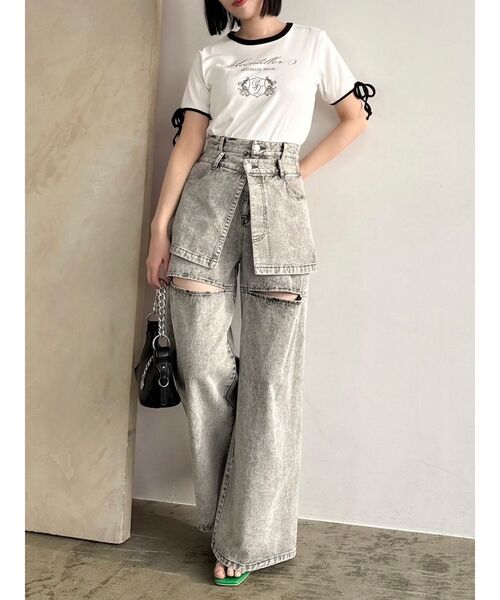 dazzlin（ダズリン）の「レイヤードワイドデニムパンツ（デニムパンツ・レディース・ベージュ/ブルー/ライトグレー・SMALL/MEDIUM）」の2枚目の写真