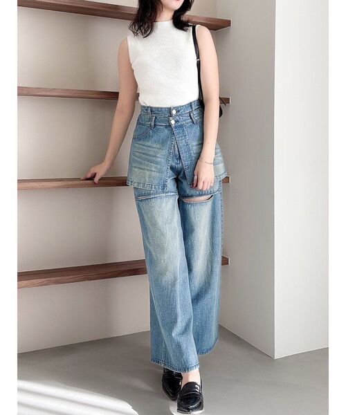 dazzlin（ダズリン）の「レイヤードワイドデニムパンツ（デニムパンツ・レディース・ベージュ/ブルー/ライトグレー・SMALL/MEDIUM）」の12枚目の写真