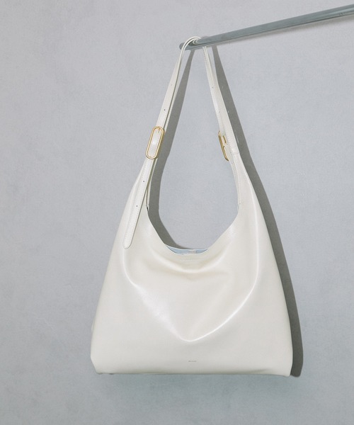 BEAURE ヴュレ カウレザー BIG トライアングル トート BEAURE ヴュレ カウレザー BIG トライアングル トート（トートバッグ