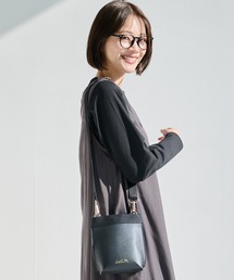 フェイクレザー サコッシュバッグ