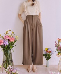 フリルサスペンダー付きタックパンツ