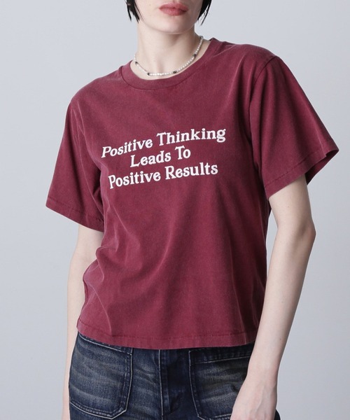 ROSE BUD(ローズバッド)の「ロゴTシャツ(Tシャツ/カットソー・レディース・バーガンディー/ベージュ/ネイビー/イエロー・ONE SIZE)」の4枚目の写真