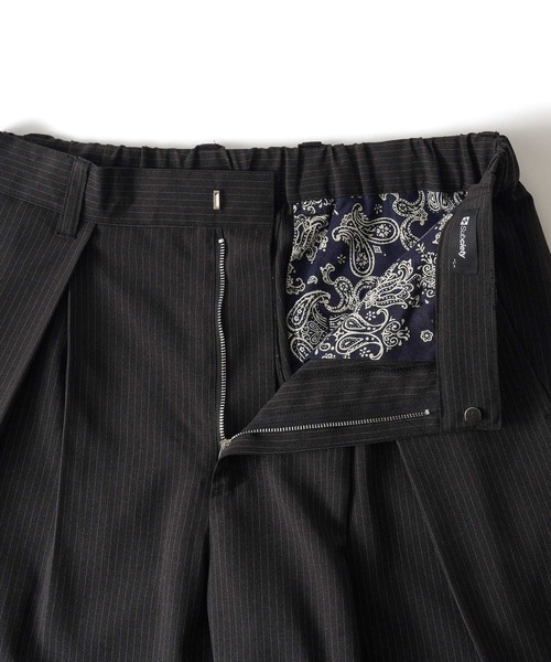 Subciety(サブサエティ)の「Cross tuck slacks(スラックス・メンズ・ブラック/ネイビー・X-LARGE/LARGE/MEDIUM/SMALL)」の7枚目の写真