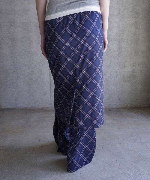 G.V.G.V.(ジーヴィージーヴィー)の「PLAID SATIN PICOT PANTS(その他パンツ・レディース・バーガンディー/ネイビー・36)」の10枚目の写真