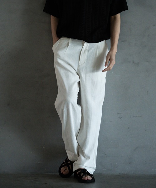 RATTLE TRAP（ラトルトラップ）の「リネン混ワンタックワイドテーパードパンツ（スラックス・メンズ・オフホワイト/ブラック/カーキ・L/M/S）」の2枚目の写真