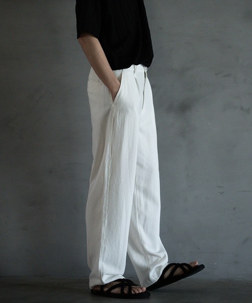RATTLE TRAP（ラトルトラップ）の「リネン混ワンタックワイドテーパードパンツ（スラックス・メンズ・オフホワイト/ブラック/カーキ・L/M/S）」の8枚目の写真