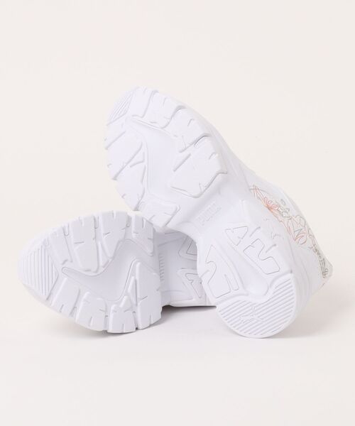 【PUMA】 プーマ CASSIA VIA GRAPHIC WH/A.SNOW 国内発送 セール】PUMA プーマ CASSIA VIA GRAPHIC カシーア ヴィア