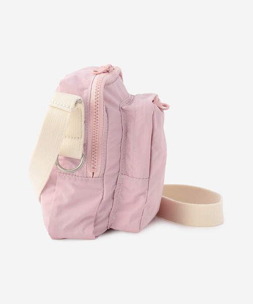 amiacalva（アミアカルヴァ）の「AMIACALVA | シュリンクナイロン ショルダーバッグ（ショルダーバッグ・レディース・ピンク・ONE）」の2枚目の写真