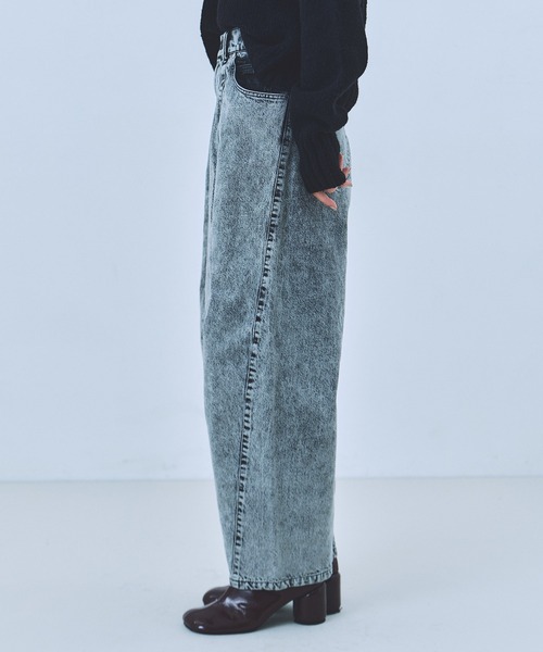 UNITED TOKYO(ユナイテッドトウキョウ)の「コクーンデニムパンツ|ウォッシャブル/春服(デニムパンツ・レディース・ブラック/グレー・1/2)」の5枚目の写真