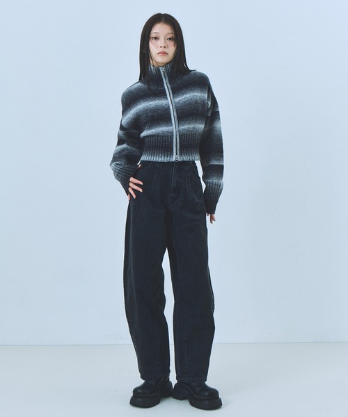 UNITED TOKYO(ユナイテッドトウキョウ)の「コクーンデニムパンツ|ウォッシャブル/春服(デニムパンツ・レディース・ブラック/グレー・1/2)」の8枚目の写真