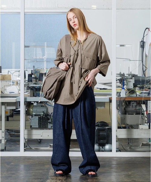 VOAAOV（ヴォアーブ）の「【VOAAOV】 ENSHU-SUN DRYING TYPEWRITER BIG POCKET T-Shirt（シャツ/ブラウス・メンズ・グレー/ライトブラウン/ブラック/オフホワイト・2/1）」の9枚目の写真