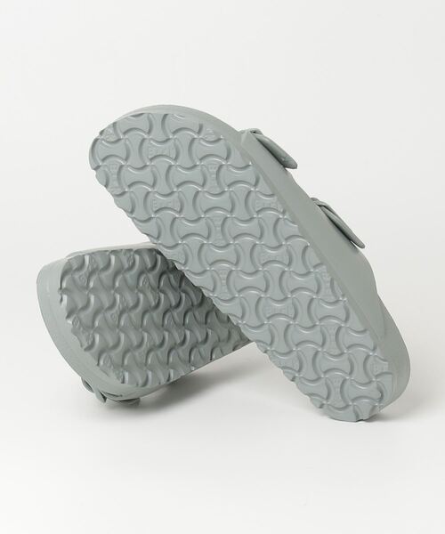 BIRKENSTOCK(ビルケンシュトック)の「Arizona EVA/ アリゾナ EVA EVA Pure Sage 【ナロー幅】 UNISEX(サンダル・メンズ・セージグリーン・38/24.5cm/40(26)/39.0/25㎝/36(23cm)/37(24cm)/35(22.5㎝))」の8枚目の写真