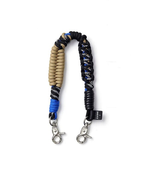A SCENE（エーシーン）の「【A SCENE】Design paracord strap パラコード ストラップ（スマホグッズ・メンズ・シルバー/イエロー系その他/ブラック/オレンジ/イエロー/ネイビー/マルチ/オリーブ/ブルー系その他/ブラウン系その他・FREE）」の4枚目の写真