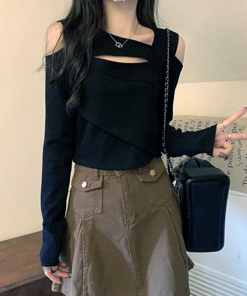 VIBGYOR(ヴィブジョー)の「【EIZZ/アイズ】アンバランス スナップ 長袖Tシャツ(Tシャツ/カットソー・レディース・ブラック/グレー・FREE)」の8枚目の写真