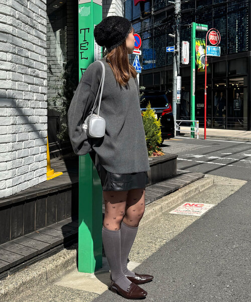 RePRODUCTION LABEL(リプロダクションレーベル)の「【RePRODUCTION LABEL / リプロダクションレーベル】ラウンドカットサーマルロンT(Tシャツ/カットソー・レディース・チャコールグレー/アイボリー・FREE)」の13枚目の写真