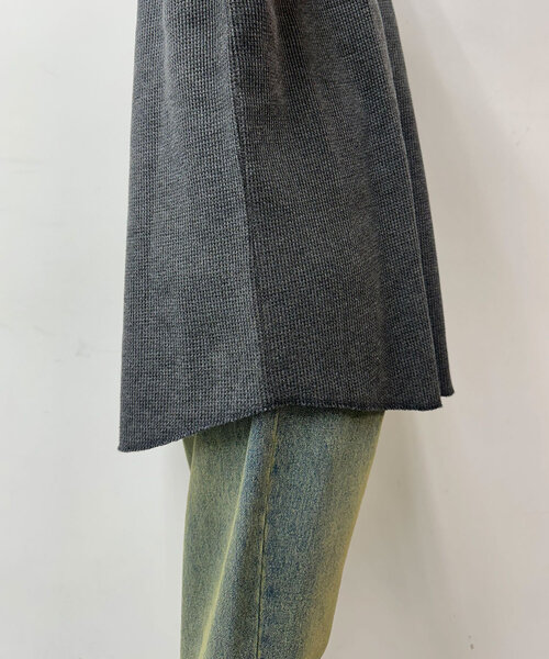 RePRODUCTION LABEL(リプロダクションレーベル)の「【RePRODUCTION LABEL / リプロダクションレーベル】ラウンドカットサーマルロンT(Tシャツ/カットソー・レディース・チャコールグレー/アイボリー・FREE)」の17枚目の写真