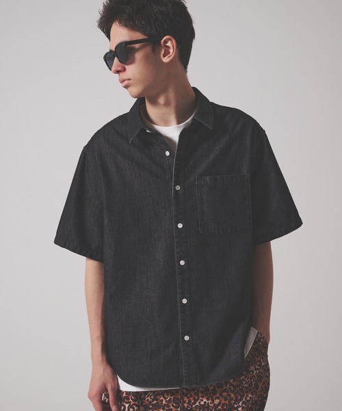 FIRST DOWN（ファーストダウン）の「デニム ショートスリーブ シャツ（シャツ/ブラウス・メンズ・ライトブルー/ブラック/インディゴブルー・XL/L/M）」の4枚目の写真