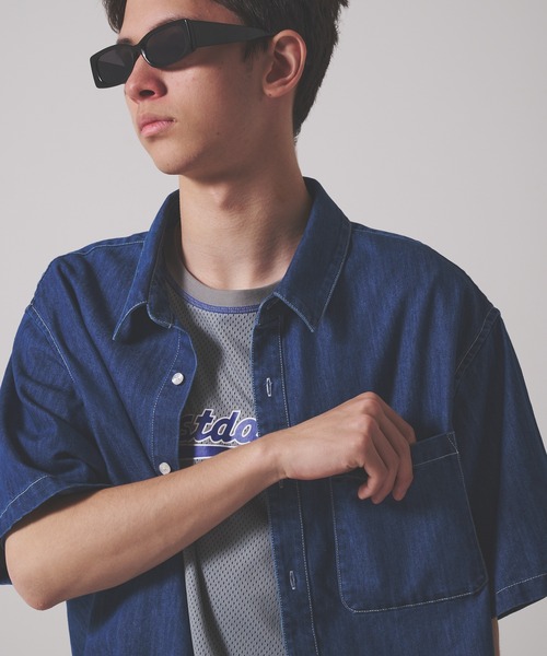 FIRST DOWN（ファーストダウン）の「デニム ショートスリーブ シャツ（シャツ/ブラウス・メンズ・ライトブルー/ブラック/インディゴブルー・XL/L/M）」の9枚目の写真