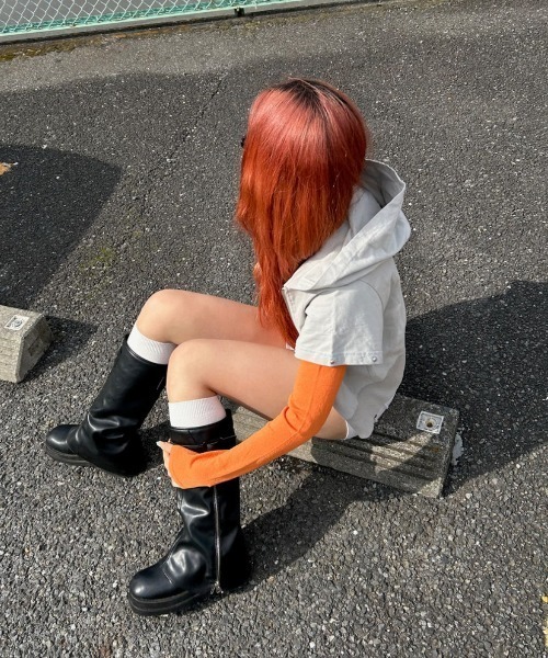 HTH(エイチティーエイチ)の「short sleeve zip hoodie(パーカー・レディース・ブルー/グレー/カーキ・フリー)」の11枚目の写真
