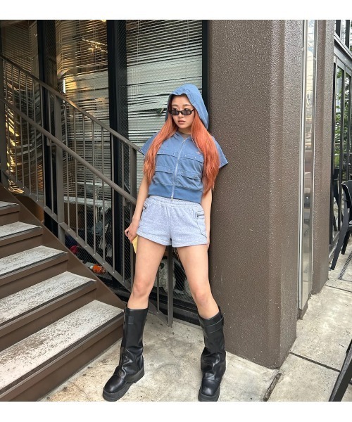 HTH(エイチティーエイチ)の「short sleeve zip hoodie(パーカー・レディース・ブルー/グレー/カーキ・フリー)」の14枚目の写真