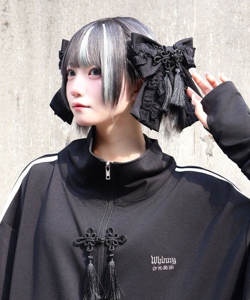 Whinny(ホワイニー)の「Whinny/スーパーパンダパンダリボン(その他ヘアアクセサリー・レディース・ホワイト/サックスブルー/ブラック・FREE)」の2枚目の写真