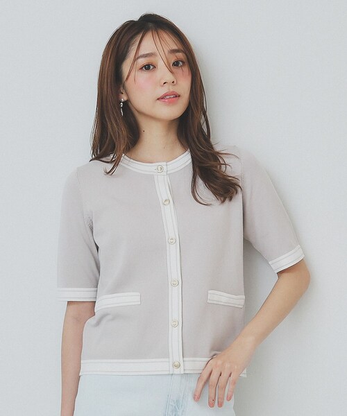 index（インデックス）の「バイカラークルーネックカーディガン/オーガニックコットン混【UV/洗濯機洗い可】（カーディガン/ボレロ・レディース・ベージュ系その他7/ホワイト系7/ブラック系4/ブルー系9・40/38/42/36）」の3枚目の写真