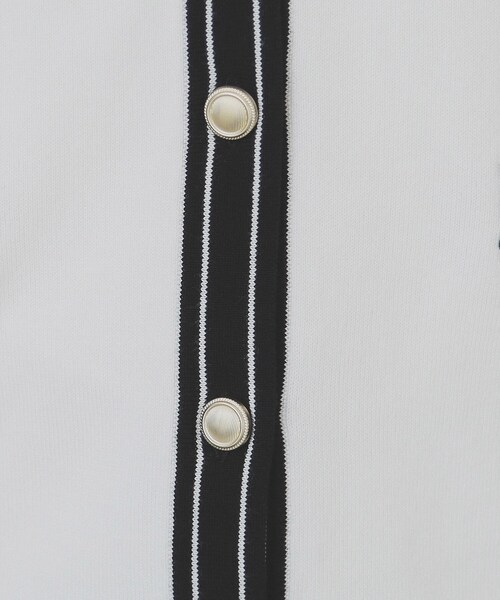 index（インデックス）の「バイカラークルーネックカーディガン/オーガニックコットン混【UV/洗濯機洗い可】（カーディガン/ボレロ・レディース・ベージュ系その他7/ホワイト系7/ブラック系4/ブルー系9・40/38/42/36）」の9枚目の写真