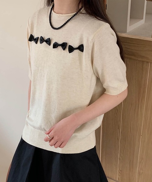aimoha（アイモハ）の「【aimoha】リボンモチーフ ロールネック半袖ニットトップス（ニット/セーター・レディース・ブルー/ネイビー/ライトグレー/ピンク/ライトベージュ・FREE）」の3枚目の写真
