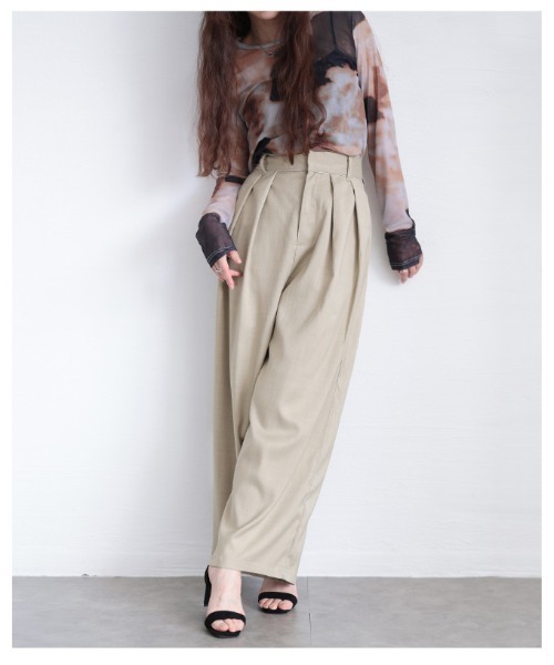 Sawa a la mode（サワアラモード）の「ツータックスラックスハイウエストパンツ（スラックス・レディース・ベージュ/チャコールグレー・FREE）」の20枚目の写真