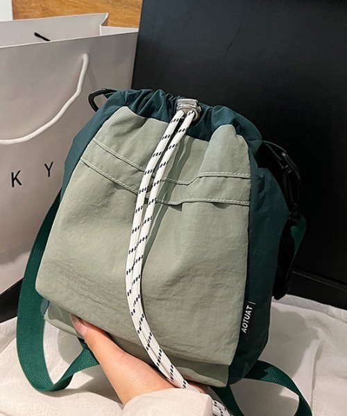 link lot(リンクロット)の「ナイロン巾着ショルダー(ショルダーバッグ・メンズ・ブラック/カーキ/グレー/ベージュ・F)」の17枚目の写真