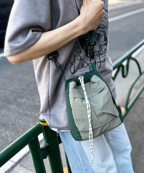 追跡有★ROBINMAY ナイロン 巾着 ショルダーバッグ 追跡有☆ROBINMAY 2WAY ナイロン 巾着リュック ショルダーバッグ