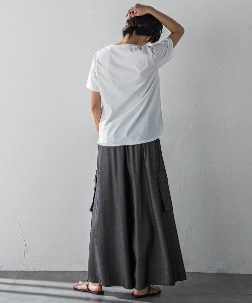 MAYSON GREY（メイソングレイ）の「ハンドメッセージ刺繍ロゴTシャツ≪洗濯機で洗える≫（Tシャツ/カットソー・レディース・ブルー/チャコールグレー/ホワイト・M）」の22枚目の写真