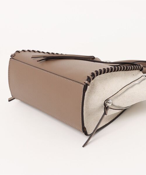 U（ユー）の「Point sac【ポワン サック】キャンバスコンビジッパートートバッグ/Sサイズ（ビジネスバッグ・レディース・ベージュ系その他/シルバー系その他/ブラウン系その他・FREE）」の15枚目の写真