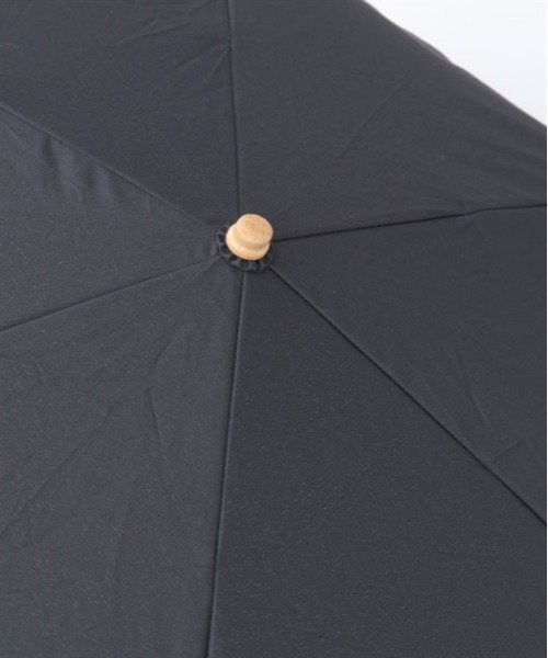 axes femme（アクシーズファム）の「スズラン刺繍晴雨兼用折傘（折りたたみ傘・レディース・ブラック・FREE）」の7枚目の写真