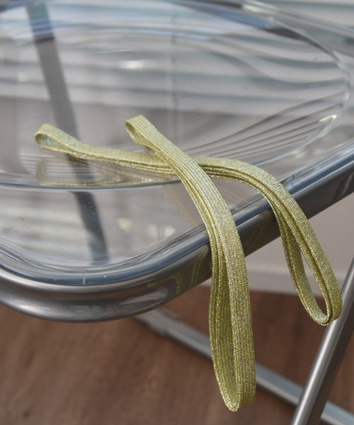 VIBGYOR Women（ヴィブジョー　ウィメン）の「【float】《推し活/推しカラー/メンカラ》ラメ キラキラ 平型 靴紐【20色展開】（シューズアクセサリー・レディース・ホワイト系1/ブラック系1/ブラック系2/ブラック系3/グリーン系1/グリーン系2/グリーン系3/ブルー系1/ブルー系2/ブルー系3/イエロー系1/イエロー系2/イエロー系3/ピンク系1/レッド系1/レッド系2/オレンジ系1/シルバー系1/シルバー系2/シルバー系3・FREE）」の12枚目の写真