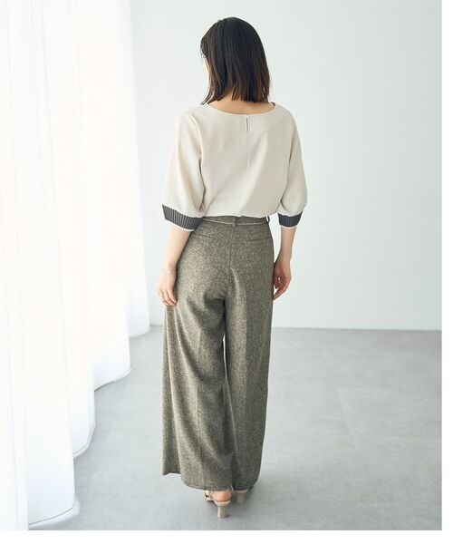 YECCA VECCA(イェッカヴェッカ)の「袖プリーツラウンドヘムブラウス(シャツ/ブラウス・レディース・ライトグレー/アイボリー/ブラック・FREE)」の15枚目の写真