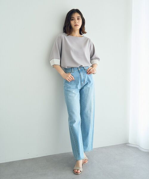 YECCA VECCA(イェッカヴェッカ)の「袖プリーツラウンドヘムブラウス(シャツ/ブラウス・レディース・ライトグレー/アイボリー/ブラック・FREE)」の19枚目の写真