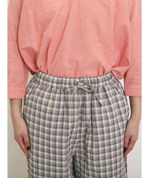 Samansa Mos2（サマンサ モスモス）の「【速乾/UV加工】ぽこぽこチェック柄パンツ（その他パンツ・レディース・グリーン/グレー/ブラック・F）」の17枚目の写真