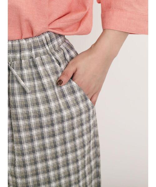 Samansa Mos2（サマンサ モスモス）の「【速乾/UV加工】ぽこぽこチェック柄パンツ（その他パンツ・レディース・グリーン/グレー/ブラック・F）」の16枚目の写真