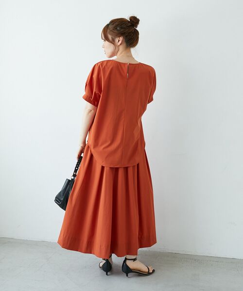 le.coeur blanc（ルクールブラン）の「《接触冷感》ナイロンストレッチタックギャザースカート（スカート・レディース・カーキオリーブ/オレンジ/ダークグレー・36/38）」の11枚目の写真