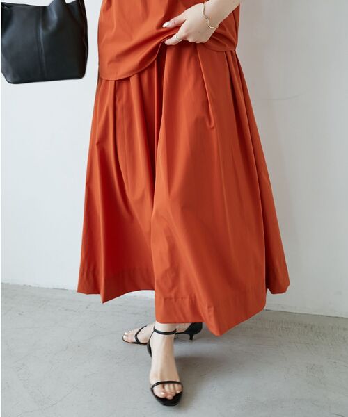 le.coeur blanc（ルクールブラン）の「《接触冷感》ナイロンストレッチタックギャザースカート（スカート・レディース・カーキオリーブ/オレンジ/ダークグレー・36/38）」の13枚目の写真