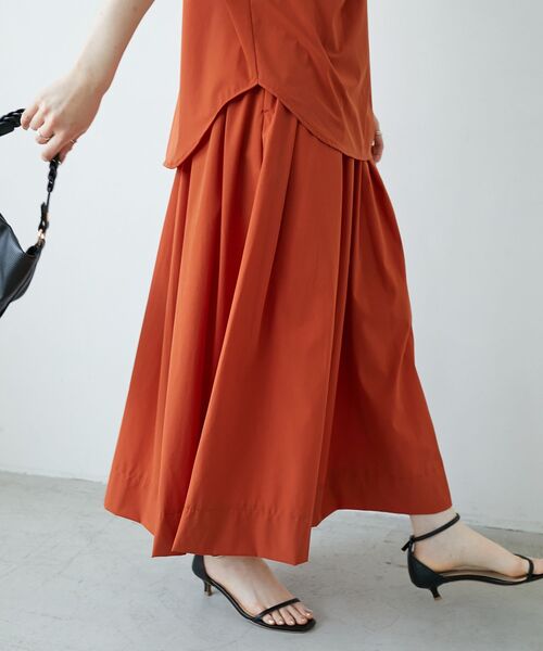 le.coeur blanc（ルクールブラン）の「《接触冷感》ナイロンストレッチタックギャザースカート（スカート・レディース・カーキオリーブ/オレンジ/ダークグレー・36/38）」の17枚目の写真