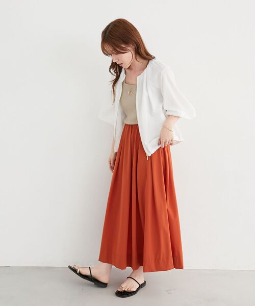 le.coeur blanc（ルクールブラン）の「《接触冷感》ナイロンストレッチタックギャザースカート（スカート・レディース・カーキオリーブ/オレンジ/ダークグレー・36/38）」の20枚目の写真