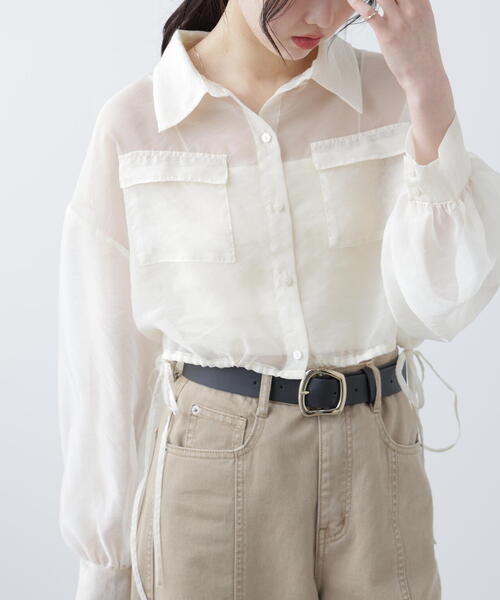 FREE'S MART（フリーズマート）の「裾ドロストショート丈シアーシャツ（シャツ/ブラウス・レディース・ホワイト/ブラウン/イエロー/ライトグリーン・FREE）」の2枚目の写真